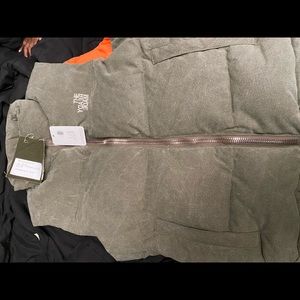 Vest 2000 cargos 1500